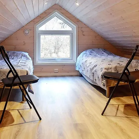 6 Person Holiday In *